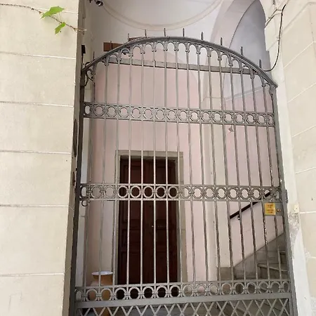 Antica Casa Centro Holiday home